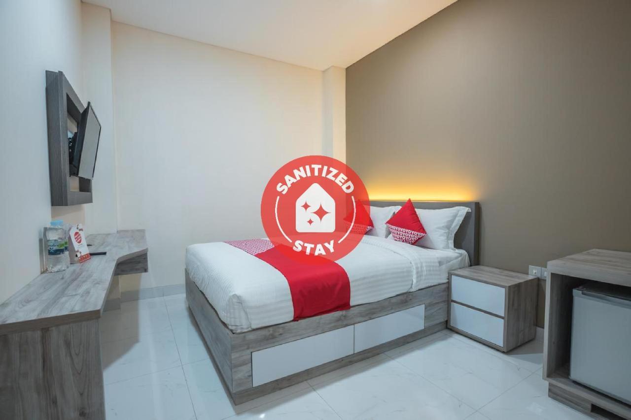 OYO 1487 Residence Khoe Near RS Royal Taruma Cakarta Dış mekan fotoğraf