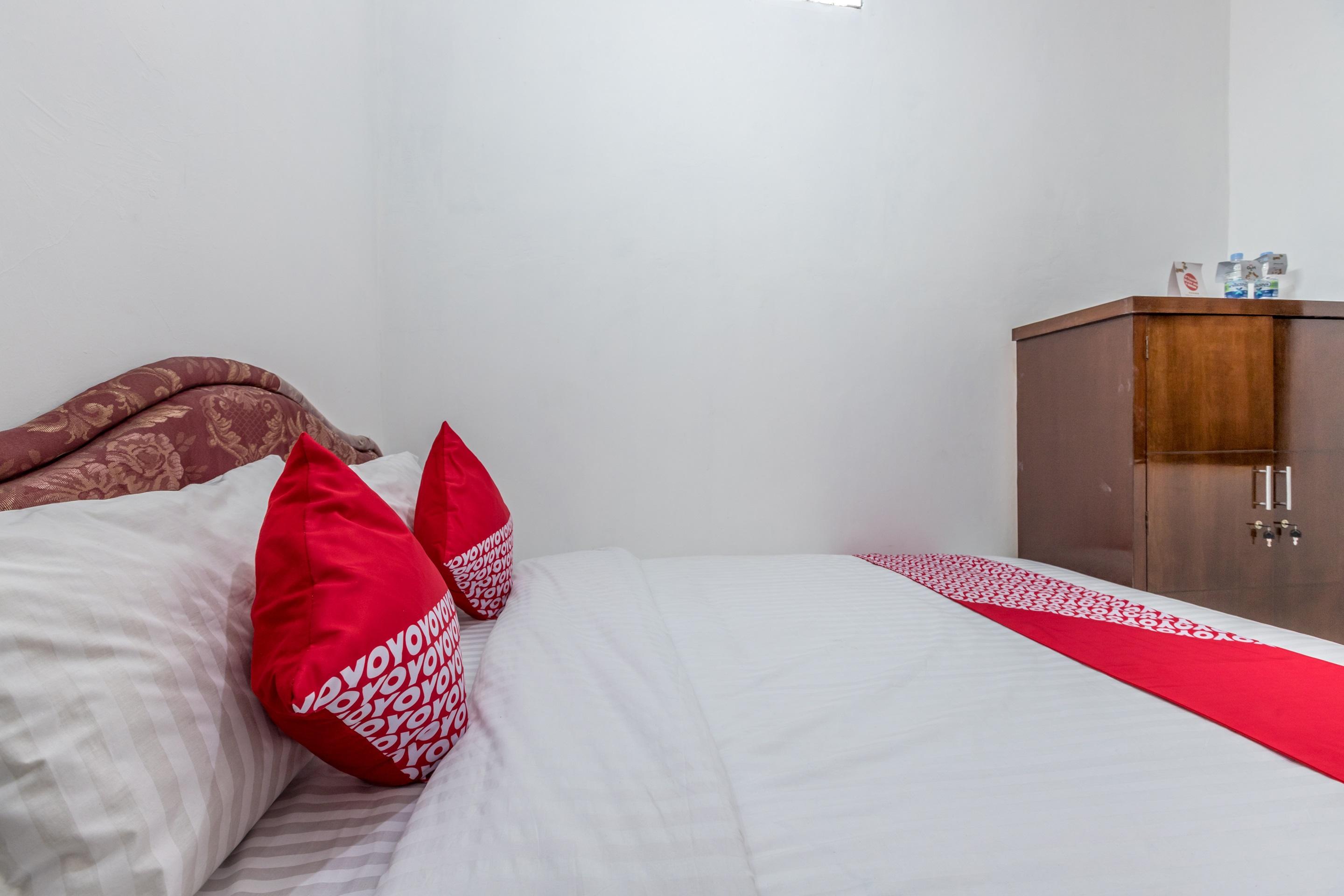 OYO 1487 Residence Khoe Near RS Royal Taruma Cakarta Dış mekan fotoğraf