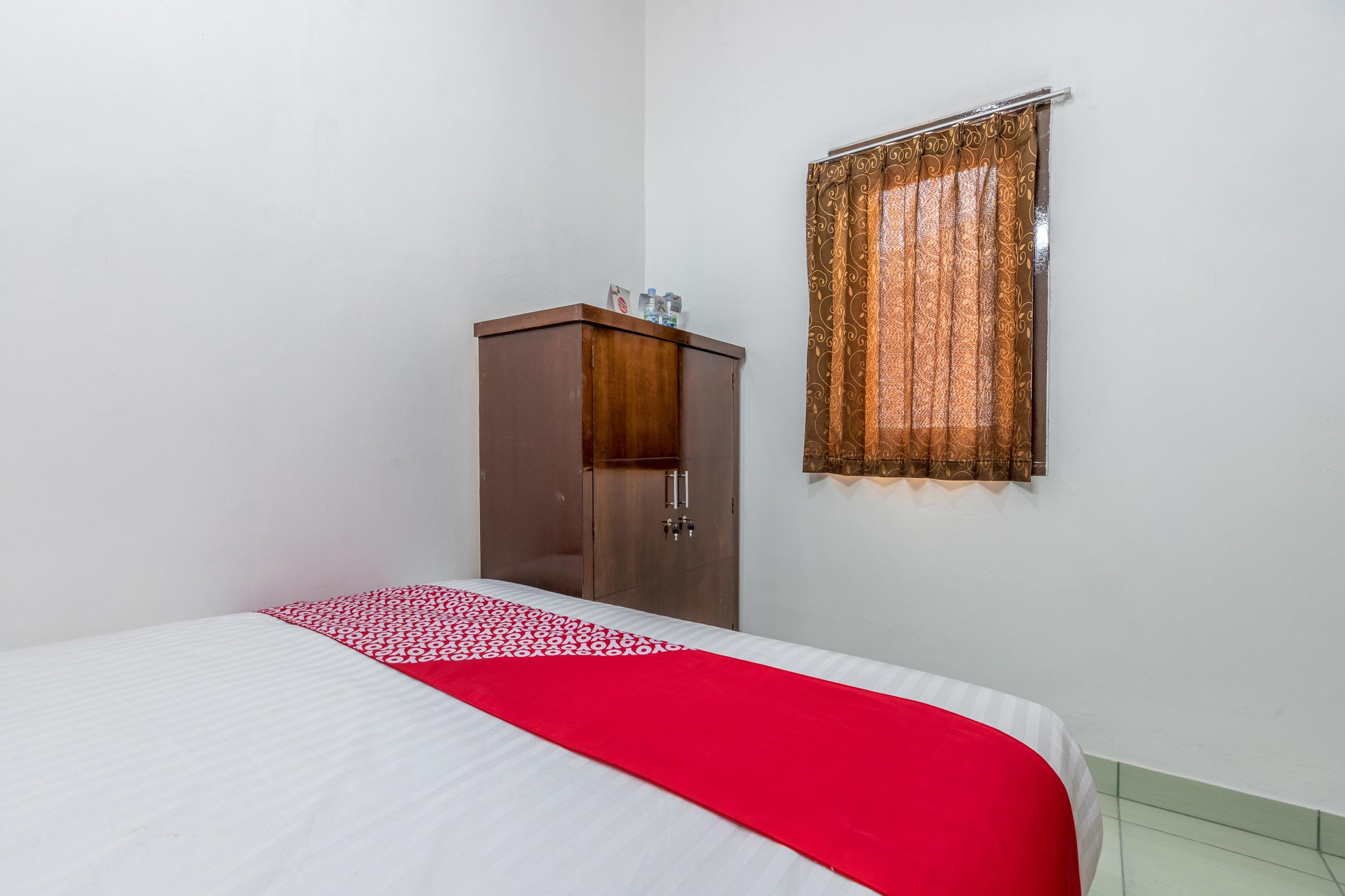 OYO 1487 Residence Khoe Near RS Royal Taruma Cakarta Dış mekan fotoğraf