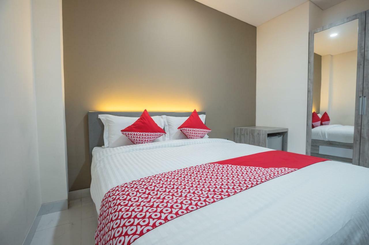 OYO 1487 Residence Khoe Near RS Royal Taruma Cakarta Dış mekan fotoğraf