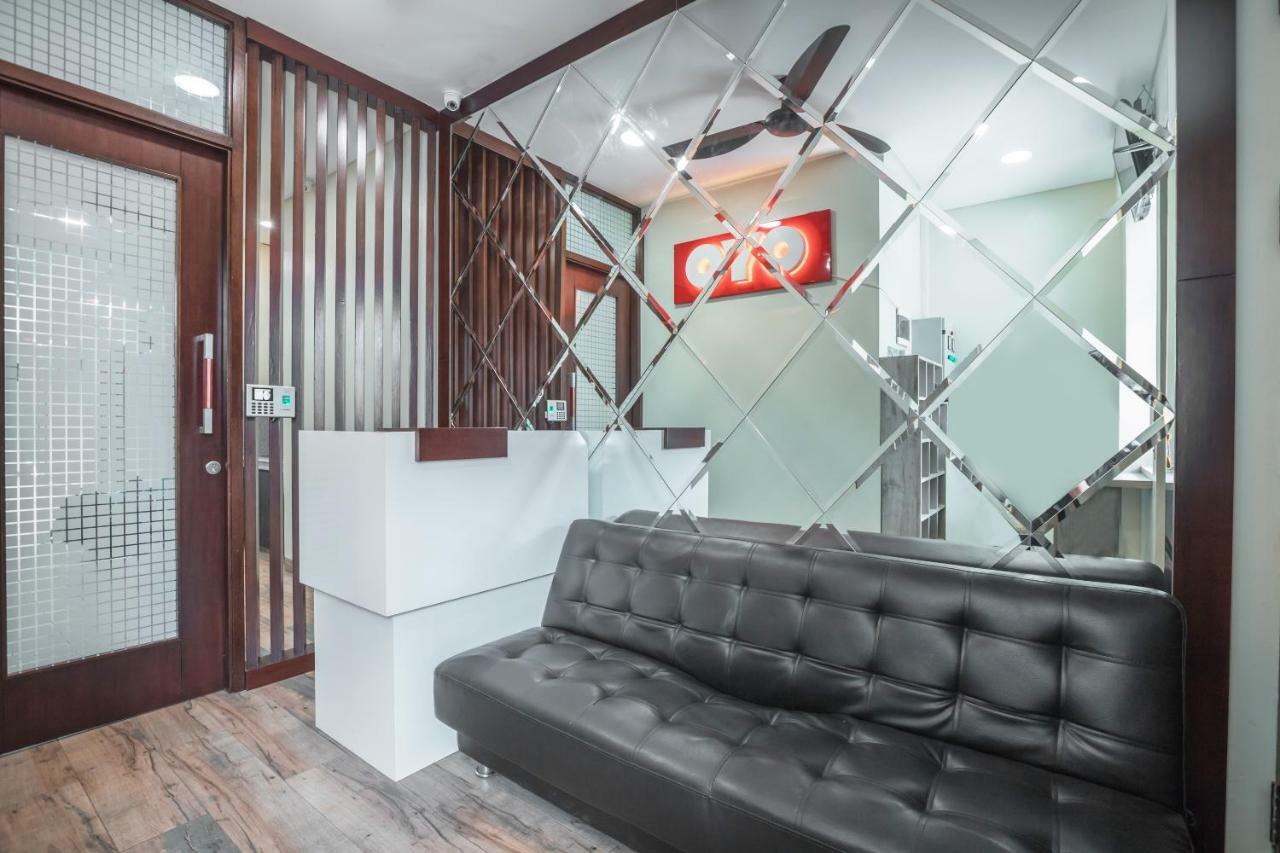 OYO 1487 Residence Khoe Near RS Royal Taruma Cakarta Dış mekan fotoğraf